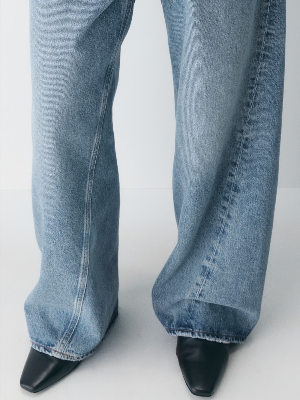 Agolde Light Blue Wide Leg Flare Jeans - Picture 5 of 7